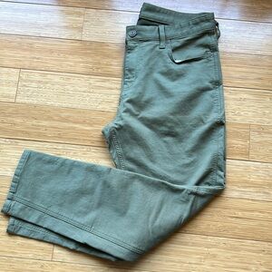 Tommy Hilfiger men’s pants